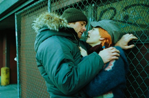 nadi-kon: “I wish you had stayed.” Eternal Sunshine of the Spotless Mind (2004) dir. Michel Gondr