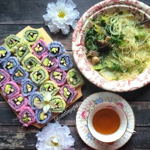 Veggie Noodle Soup, Tea &amp; Mushroom, Avocado, Scallion Rolls- pink rice- beet juice yellow ri