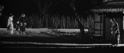 mydarktv:YOJIMBO 用心棒// Akira Kurosawa // 1961
