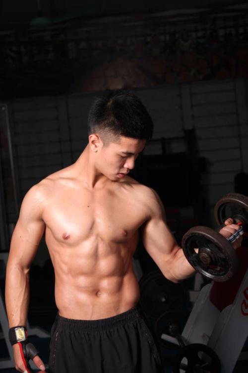 menofvietnam:Nguyen Manh Truong