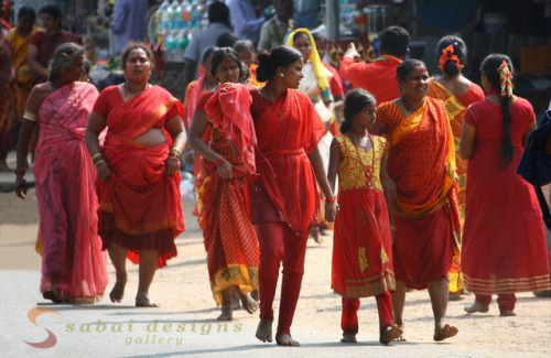 Pilgrims from Kerala visiting Mahabalipuram during Pongal.