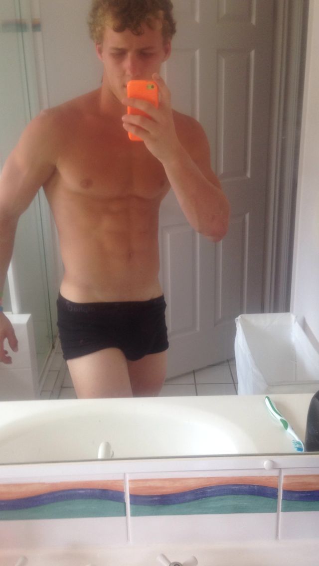 aussiemenundressed:  Aussiemenundressed.tumblr.com