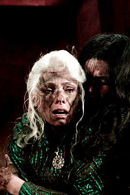 YENNEFER & TISSAIA + Parallels