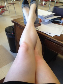 dresdendoll1944:  My legs look amazing today.