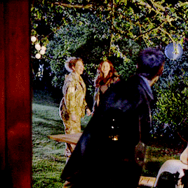 lucy-moderatz:Ponds.
