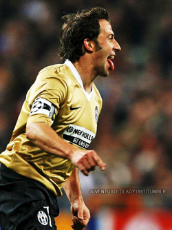 juventusoldlady1897:  05.11.2008 Real Madrid - Juventus 0-2 Alessandro Del Piero (2)