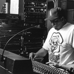 90Shiphopraprnb:  Dr. Dre | Los Angeles, Ca 1994 | By Chi Modu