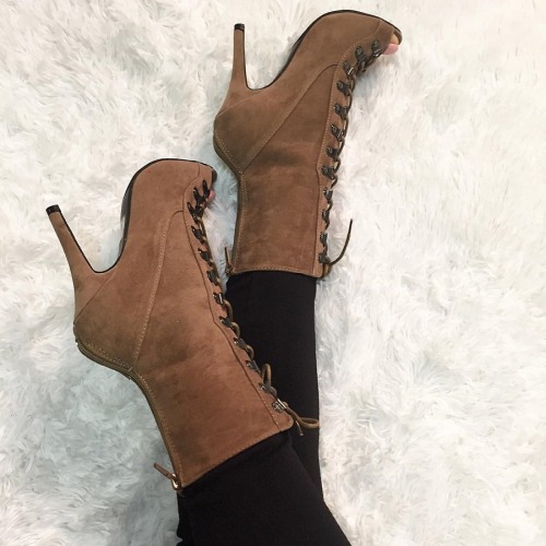 ideservenewshoesblog: Taupe Faux Suede Lace Up Open Toe Single Sole Heels