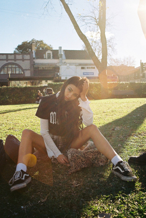 theclassyissue:  @nadzbanaag