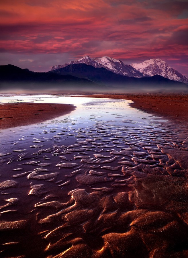 tutidas:  Title: A moment after sunset Artist: paolodesanti ( http://ift.tt/1sR6AtL