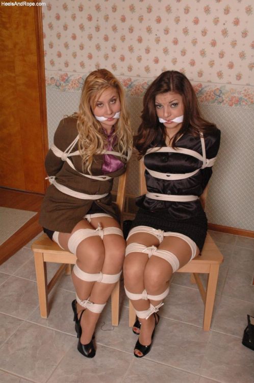 Porn photo bondagehedgehog:  Julie and Charlie Mancini