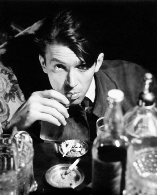 6thsensical: wehadfacesthen:  James Stewart, 1938  “Why does death so catch us