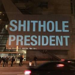 ithelpstodream:  How San Francisco reacted to the president’s remarks: in lights on the Federal Building at 7th and Mission last night.