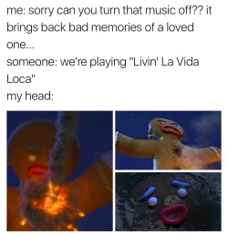 starsandboulevards: rabidchild:  victornikiforofu:  malungkot:  whoever made this meme is A FAKE FAN fairy godmother was singing her iconic cover of “i need a hero” during this scene, “livin’ la vida loca” wasn’t performed by puss in boots
