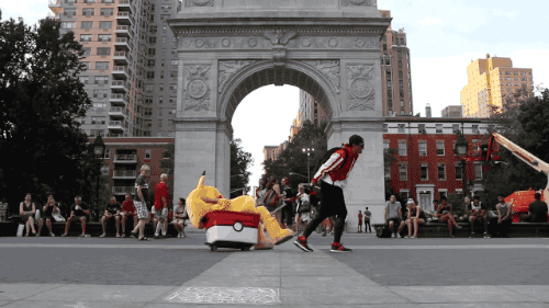 gifsboom:  Video: Pokémon Go in Real Life[CaseyNeistat]