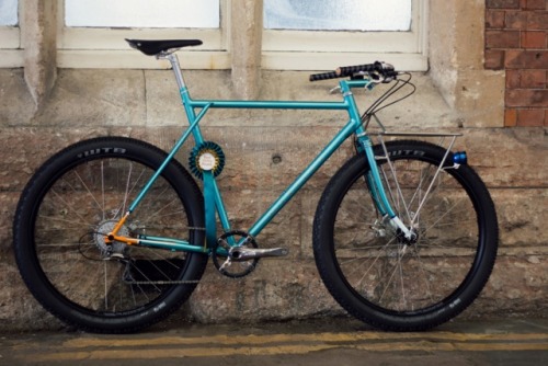 davewellbeloved:  Juliet has an interview with Caren Hartley of Hartley CYCLES, the first and only w