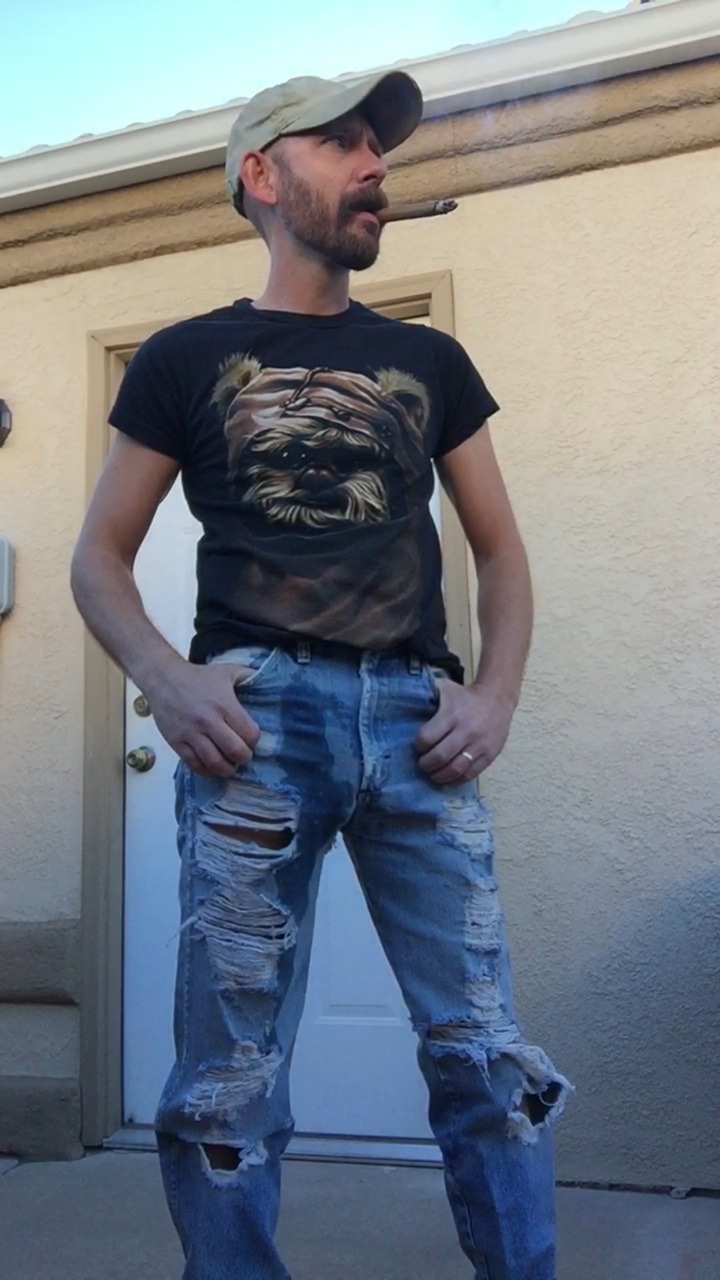 stacheman76:  Pissin my jeans   perfect man!