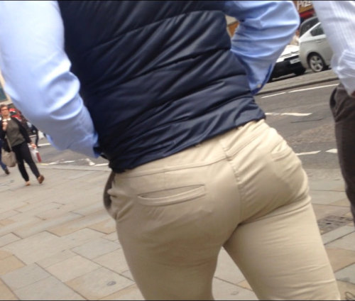 kensprof:  Khaki Pants, Or Khaki Shorts?