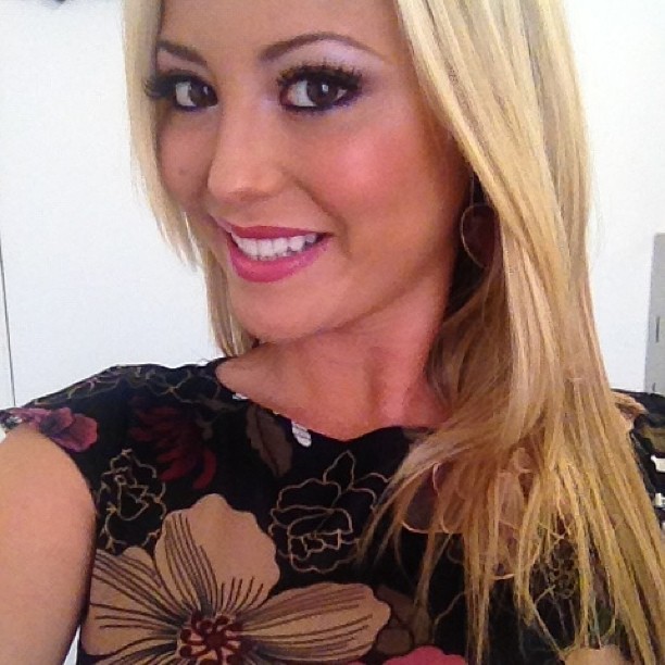 megan-medellin:  @nikimc1 did a fabulous job on my #makeup as usual.