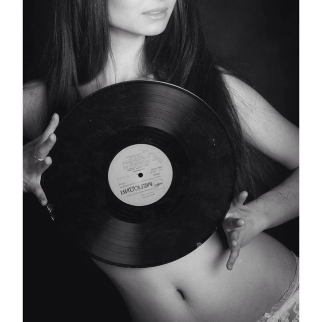 GIRLS GONE VINYL 