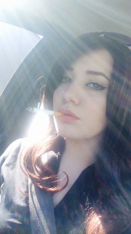 alinatheoneandonly: Me ;)
