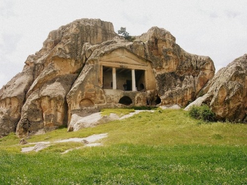 historyfilia: Rock tomb in the Phrygian Valley (Frig Vadis), Turkey