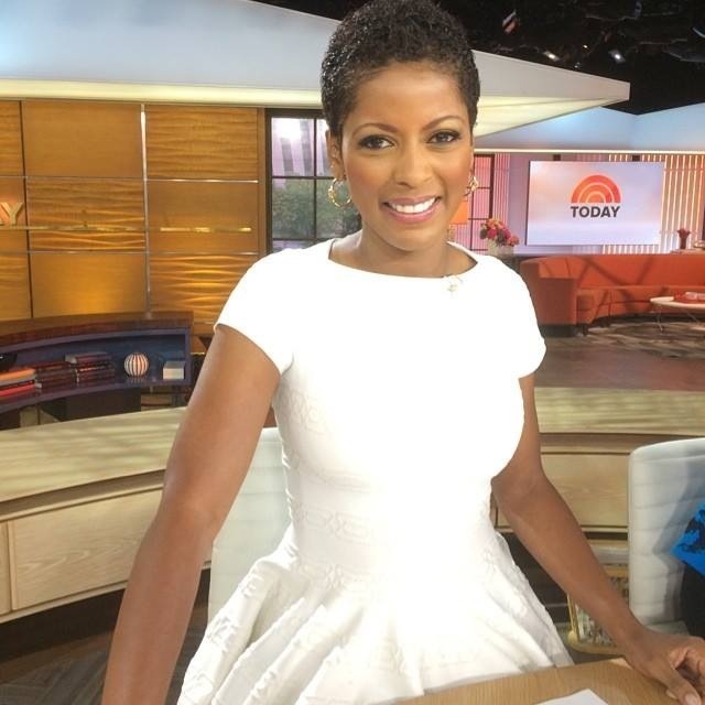 unveiled-unlocked:  give a big  “NATURALISTA SALUTE” to…  Tamron Hall of NBC’s
