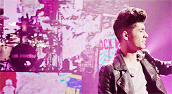zaynxniall:  ✧･ﾟ:* ziall in this is us *:･ﾟ✧ 