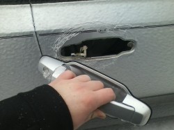 nonepizzawithleftbeef:  Protip: don’t try to force open your car door if there’s ice on it   //  // ]]>
