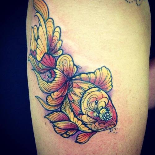 tattrx:  MISS JULIET / Giulia Frederica   Parma, Italy / Traveling   missjulietcreation.blogspot.it   Instagram @m1ss_juliet   Email: donttellmama@hotmail.it