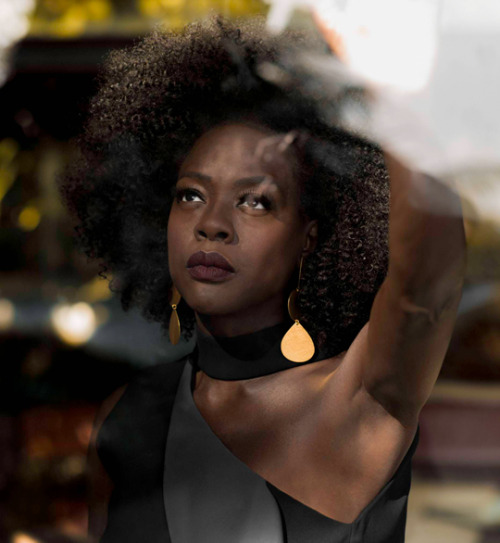 Porn accras: Viola Davis in Porter Magazine photos