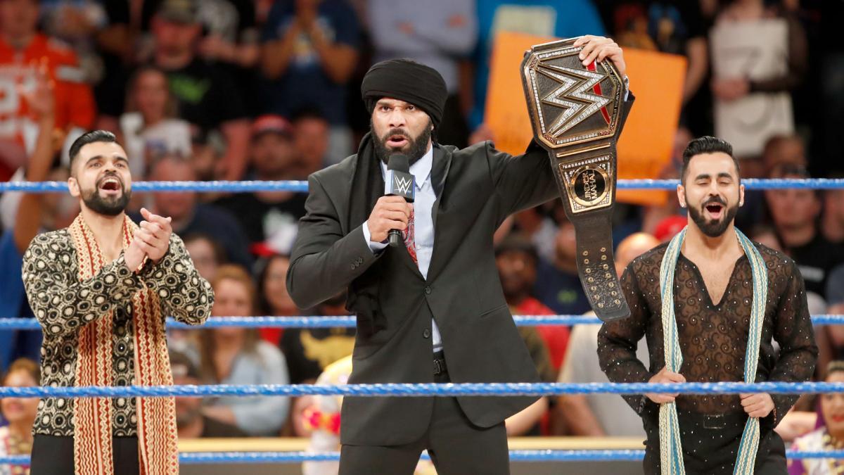 sassy-tripleh:  [ + Jinder Mahal &amp; his punjabi celebration ]