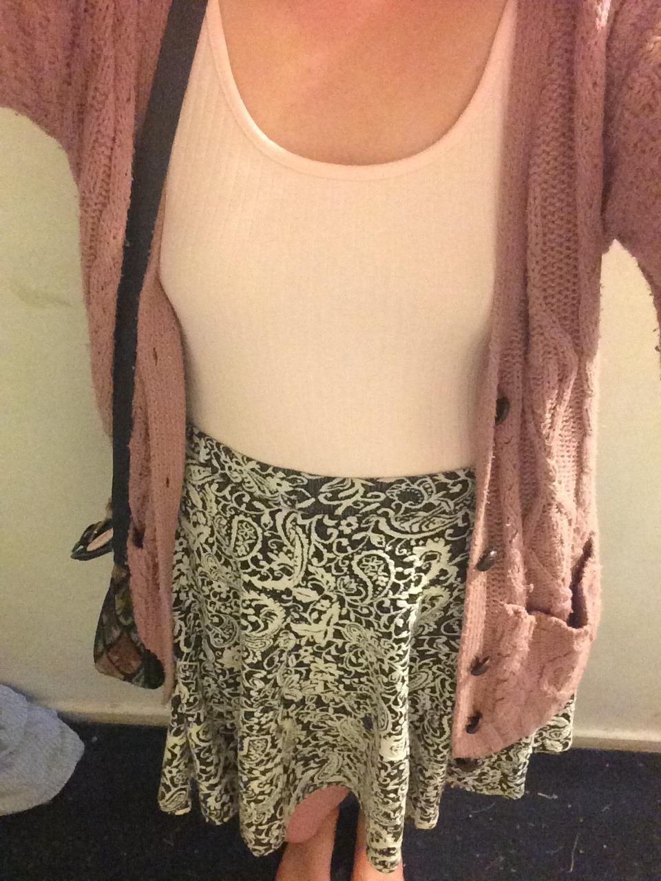 babyxnintendbow:  Wearing my space nappy to run some errands! (Psst, I’m a secret