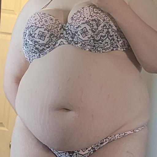 bellybabe:My belly’s large double double