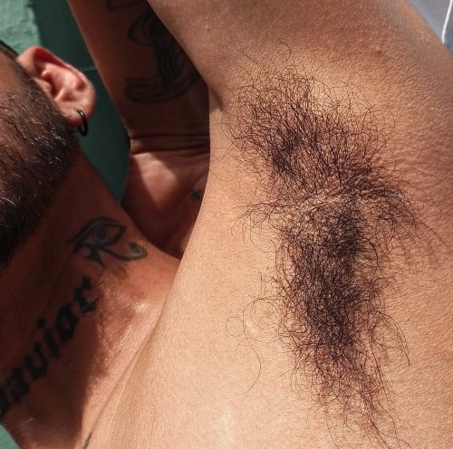 https://hairysweatysmelly.tumblr.com/post/702280394481991681