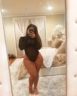 maceleven:  https://www.instagram.com/cierarogers  Hips on point!