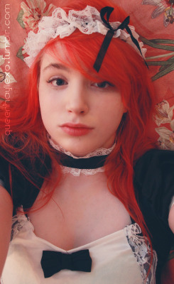 queenhayliexo:  I look cute in my maid outfit xD   Instagram | Twitter | ManyVids | YouTube   (Don’t delete the caption please. Thanks!) 