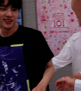 jminies:this shirt looks so good on him