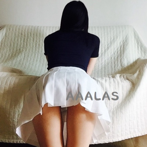 aaalas: 좀더 과감하게 포즈도 잡아보고 노력중이에요ㅠㅠㅠ처음부터 많은 걸바라시면 저도 힘들어요…. 이정도만해도 충분히 스고이