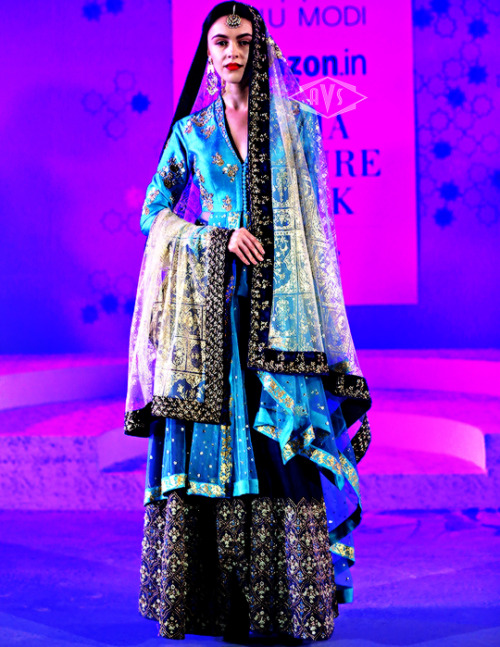 aashiqaanah: Amazon India Couture Week 2015: Anju Modi Kashish Collection 2015