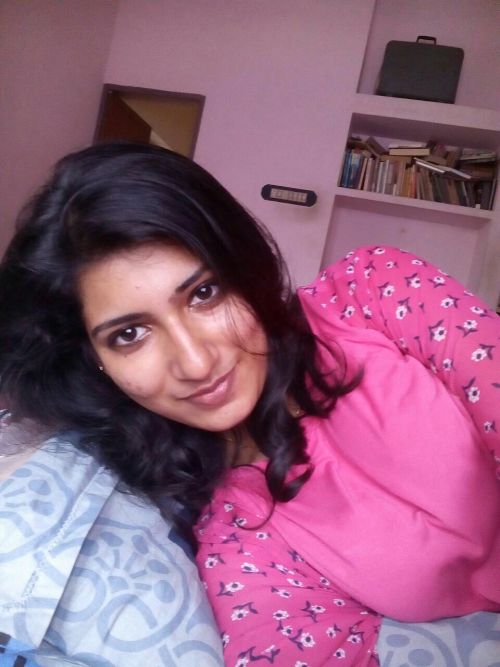 gauthamfriendly: aravindsalkani: epoojitha: 2 pretty lovely Pretty face Superior to any blonde white