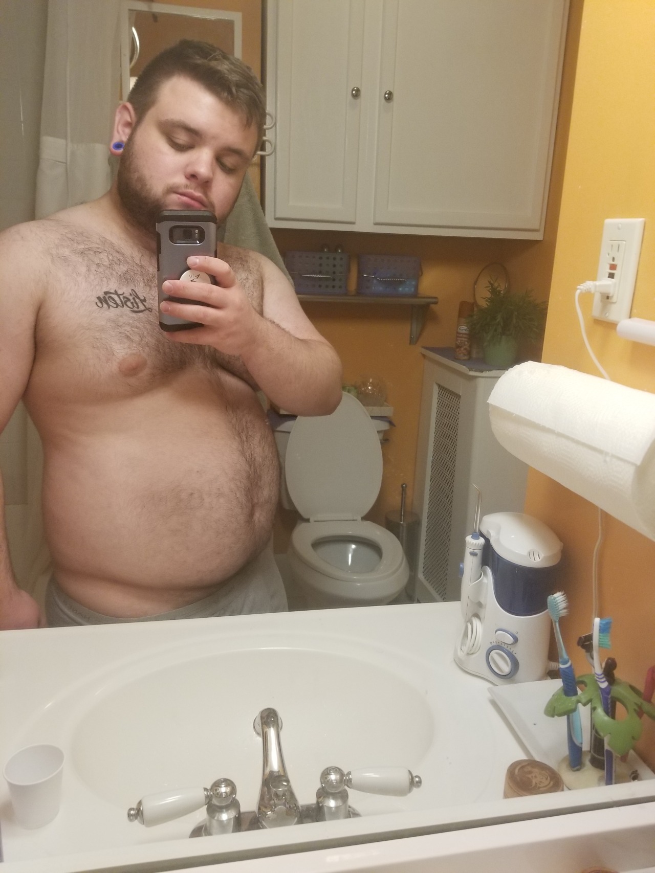 artimues:  ajthecub:  Getting a little chunky may try and lose weight but for now embracing it. Also thank you for 1,000 followers! Love you all 😘🍆🍑💦  Holy fuck he looks cuddly! Wooof
