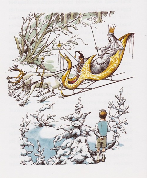 now-winter-comes-slowly: The Lion, the Witch and the Wardrobe, illustrates by Pauline Baynes. 