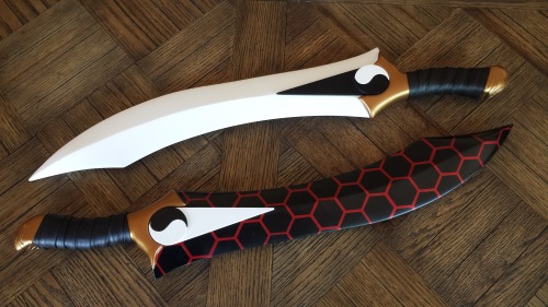 Archer’s swords, Kanshou and Bakuya