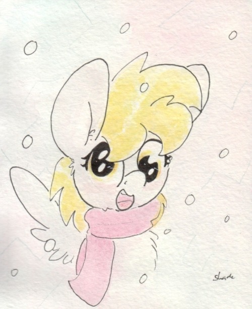 slightlyshade:Derpy loves winter! <3