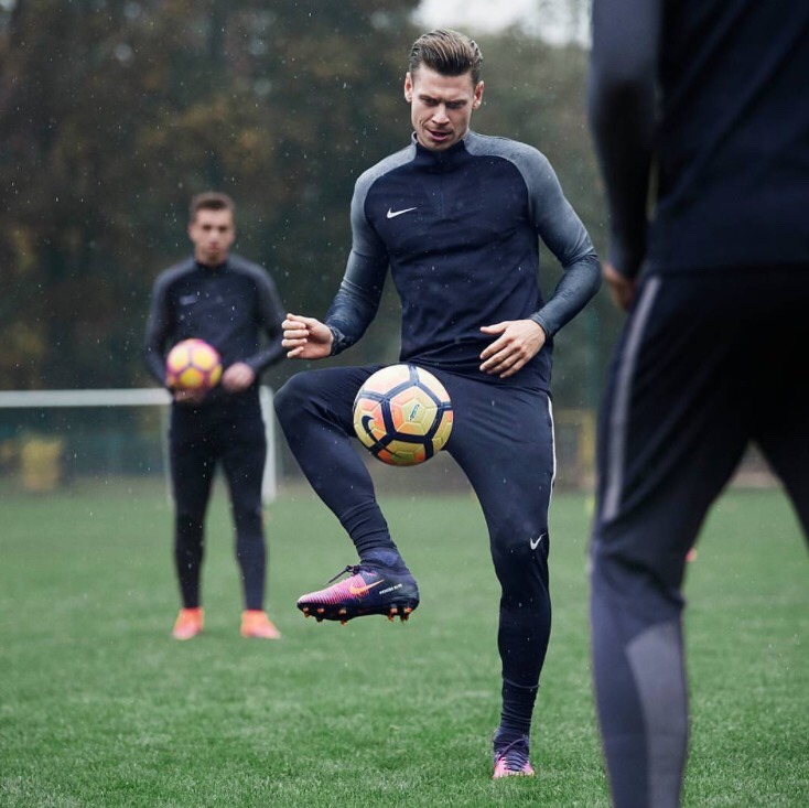 nike strike series