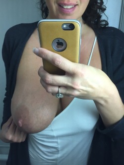 exposeyourtitties: Titty Share Weekend submission from http://ultra-justtryit.tumblr.com. Welcum a new contributor! She liked @highdezert pic, I checked out her blog and wow! I saw a beauty and thought she would be a great fit here! We have beautiful,