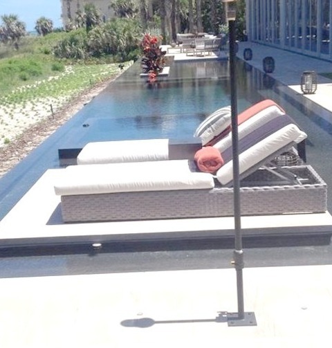 Infinity - Pool