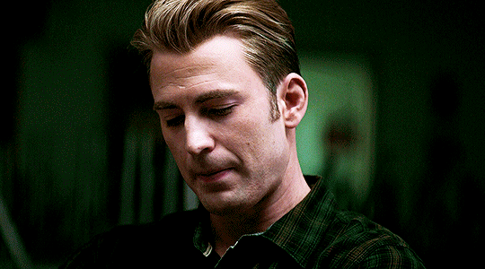 chrisevansupdates:Avengers: Endgame Commentary Track:Stephen McFeely: This is some