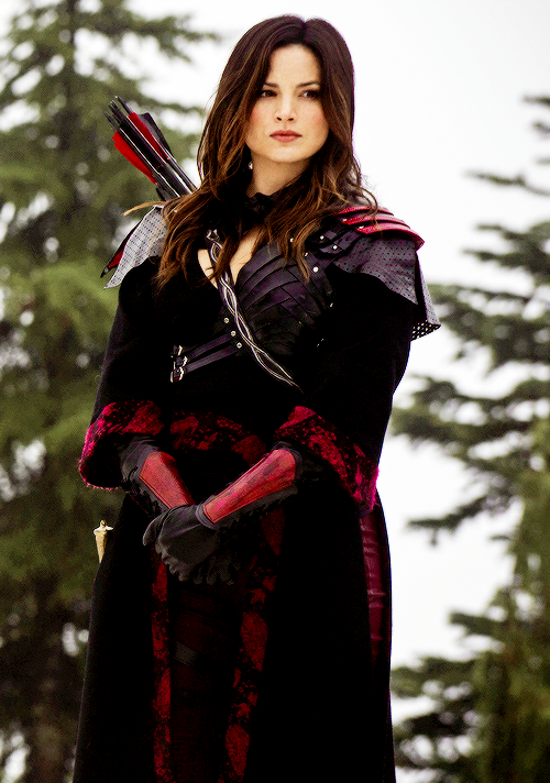 nicky-angel:  #WomanCrushWed #KickassWomen - Nyssa Al Ghul (Arrow)